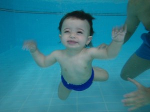 471801_318392081569151_1491042145_o